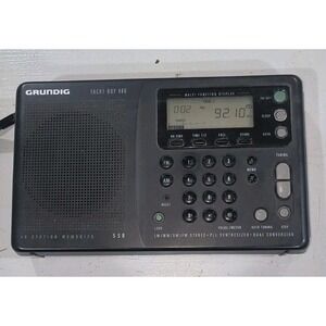 Grundig Yacht Boy YB-400 World Receiver AM/FM/MS/SW/LW w/ Case TESTED!